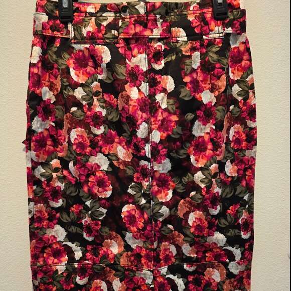 Brand New Banana Republic Women's Pencil Skirt, Floral, Size 4 - Picture 3 of 9